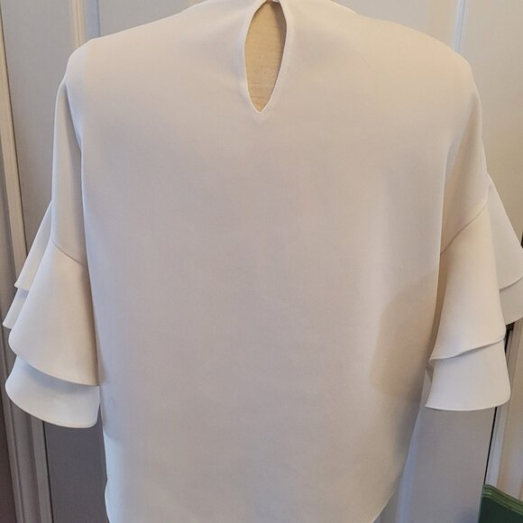 ZARA WOMAN White Round Neck with Flutter Sleeves Blouse - Picture 2 of 5